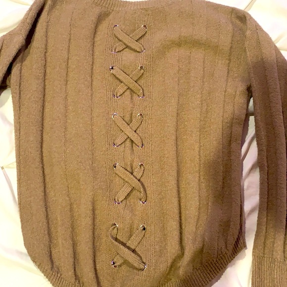 Brown/Tan sweater with cross ties on back. - Picture 3 of 3